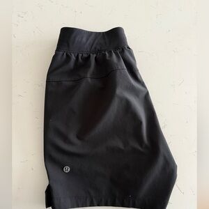 Lululemon Men’s License To Train Shorts sz XS Black